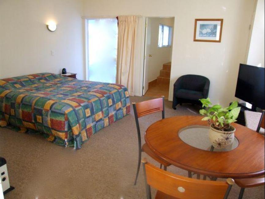 كامبريدج Colonial Court Motel المظهر الخارجي الصورة