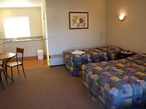 كامبريدج Colonial Court Motel المظهر الخارجي الصورة
