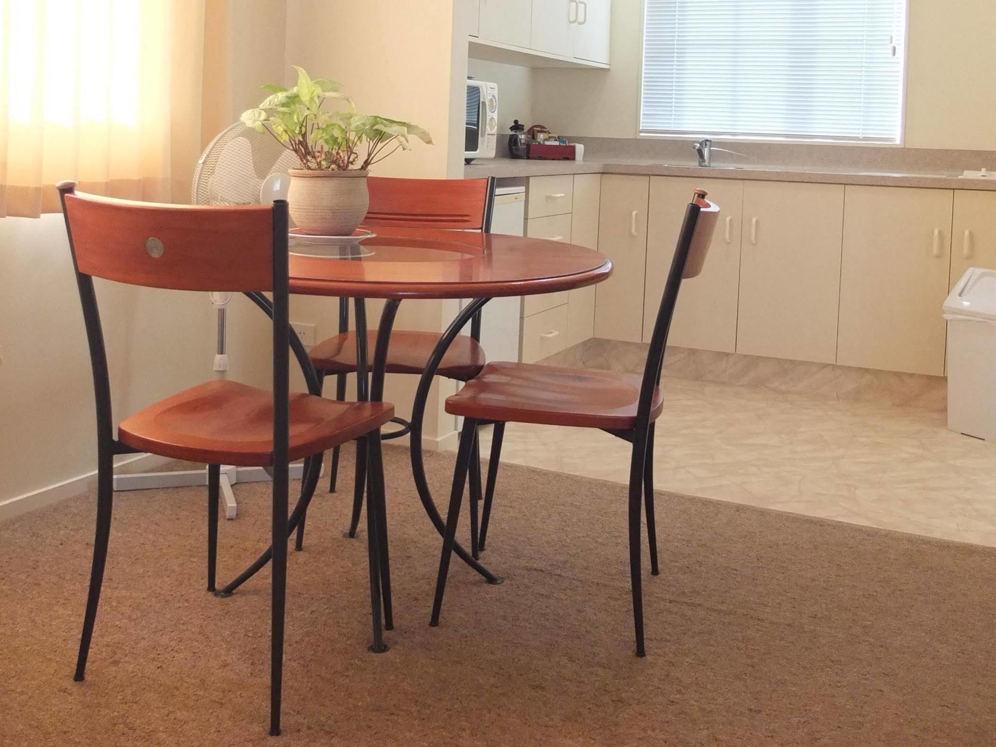 كامبريدج Colonial Court Motel المظهر الخارجي الصورة