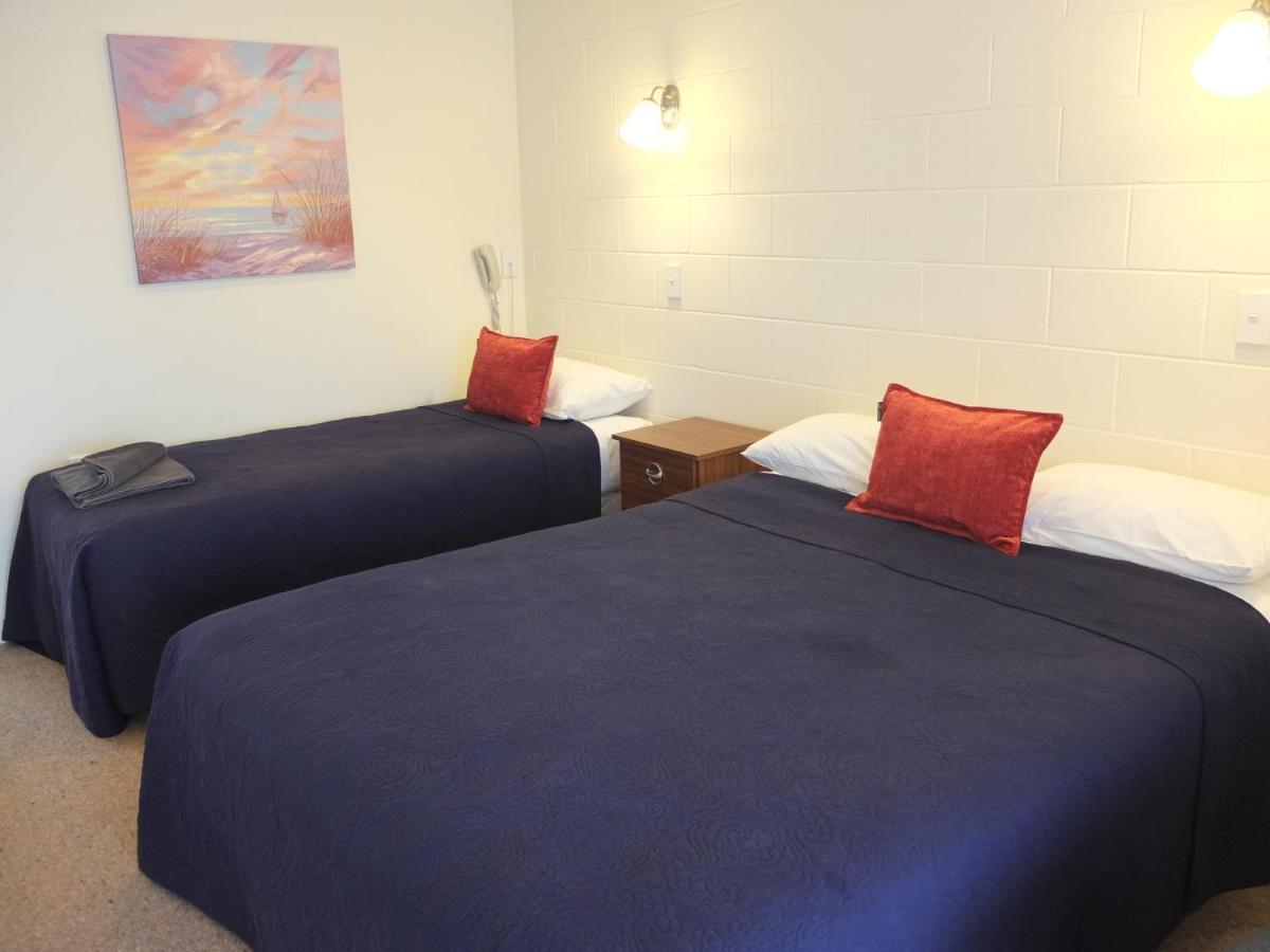 كامبريدج Colonial Court Motel المظهر الخارجي الصورة